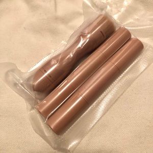 KKW BEAUTY CONTOUR AND HIGHLIGHT STICKS LIGHT